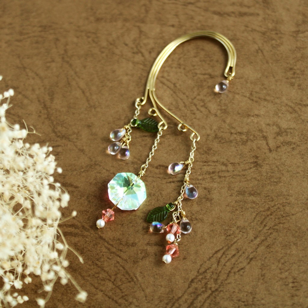 落ちない、痛くない♪チェコビーズと高級クリスタルの秋の実イヤーフック(全5色)