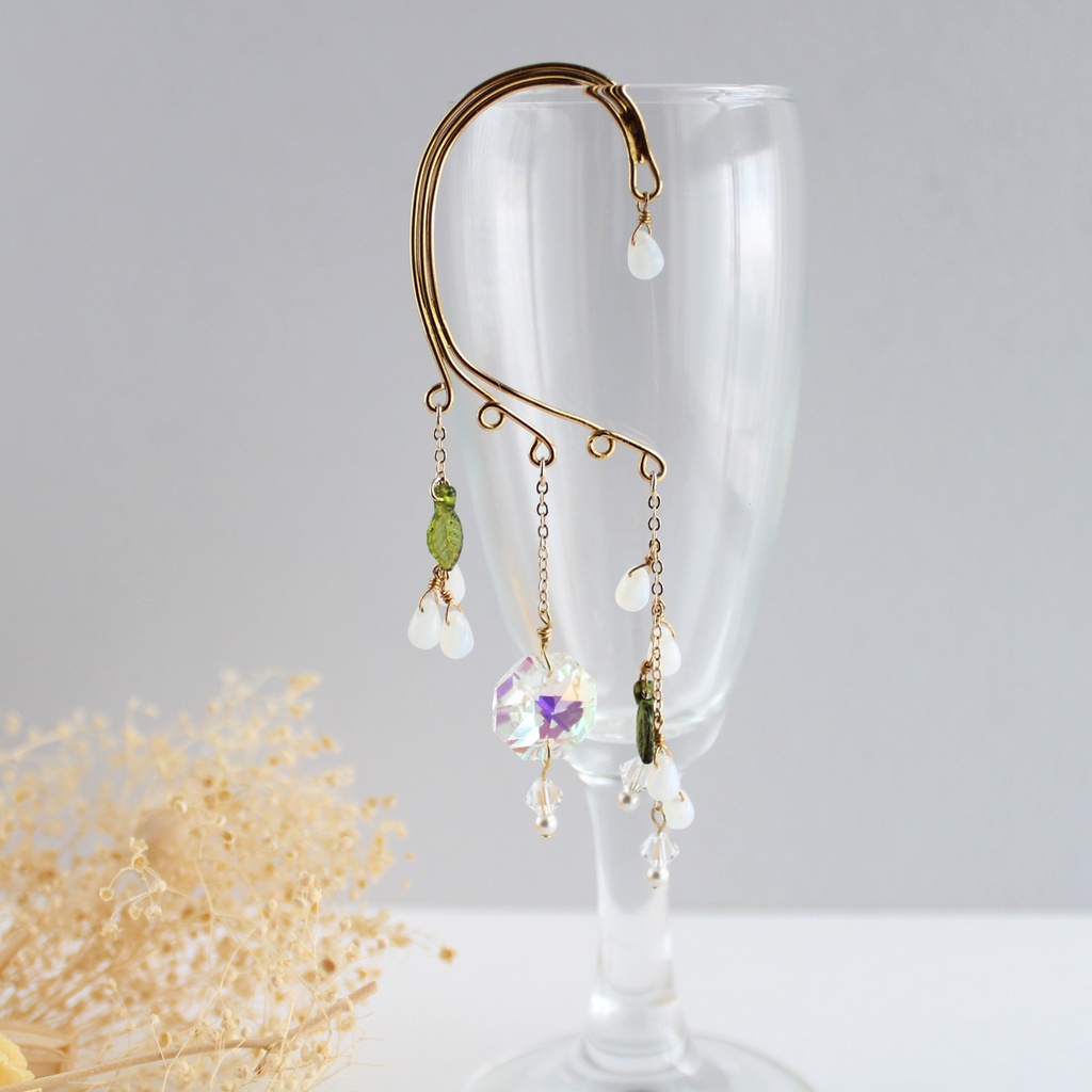 落ちない、痛くない♪チェコビーズと高級クリスタルの秋の実イヤーフック(全5色)