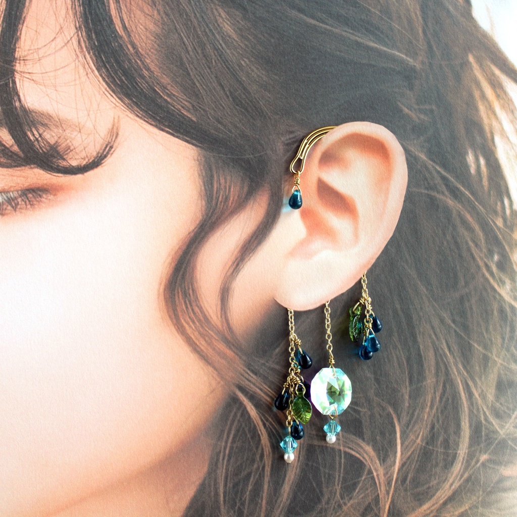 落ちない、痛くない♪チェコビーズと高級クリスタルの秋の実イヤーフック(全5色)