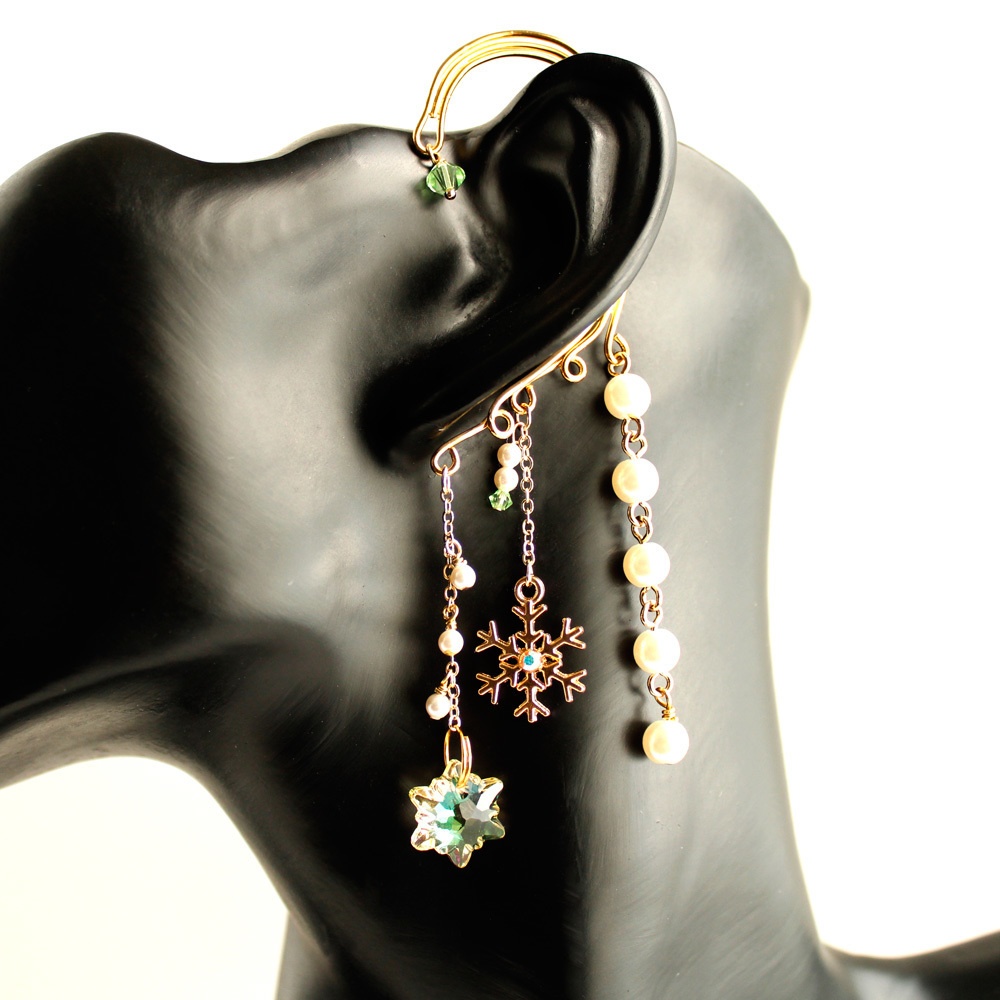 Swarovski120周年限定モデル 雪の結晶イヤーフック(全7色)