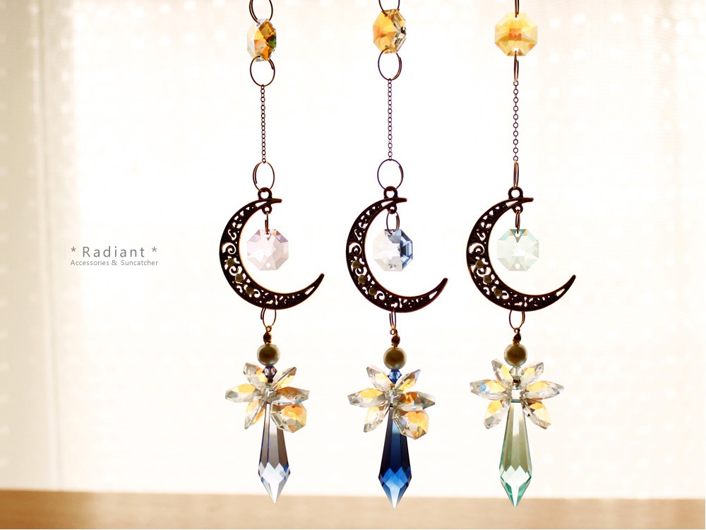 三日月と天使のサンキャッチャー (スワロフスキー・クリスタル使用) Radiant