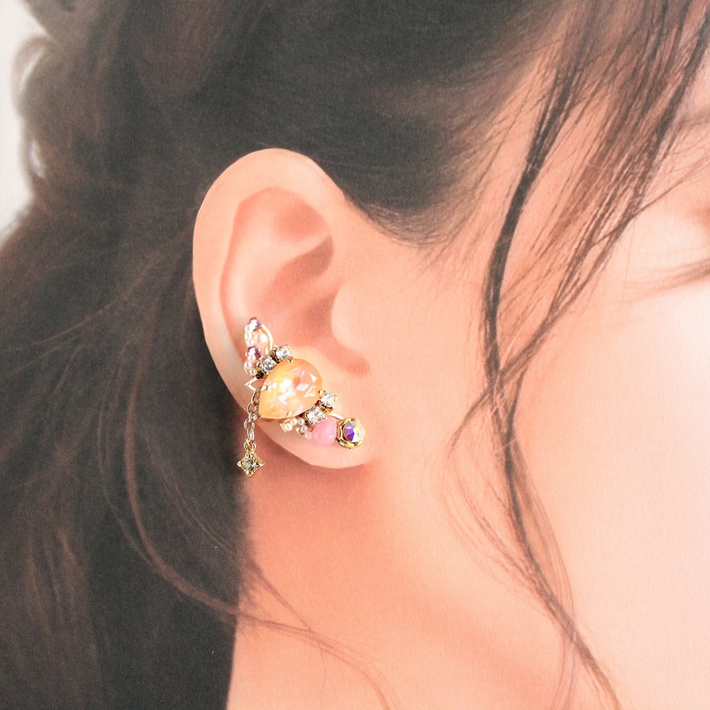 果実のイヤーカフ(全5色)☆Swarovski crystal使用