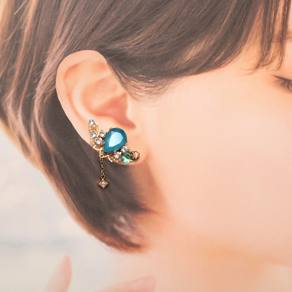 果実のイヤーカフ(全5色)☆Swarovski crystal使用
