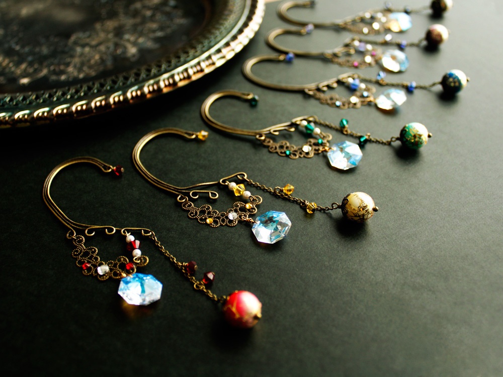 明鏡のイヤーフック (Swarovski crystal使用)