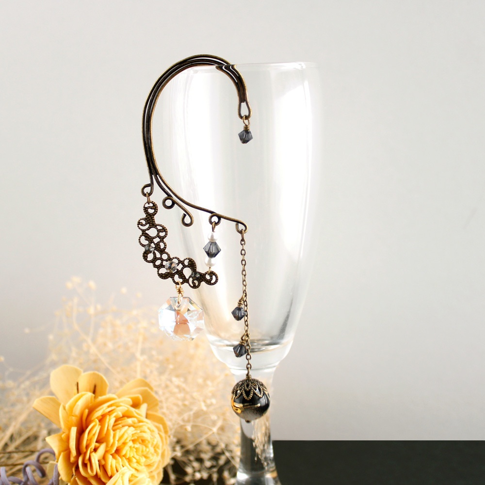 明鏡のイヤーフック (Swarovski crystal使用)