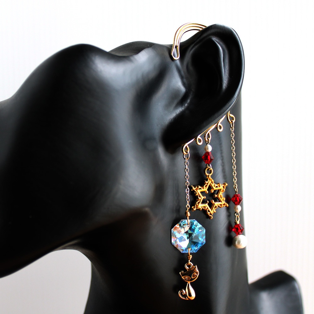 猫と六芒星のイヤーフック(全5色)☆Swarovski crystal 使用