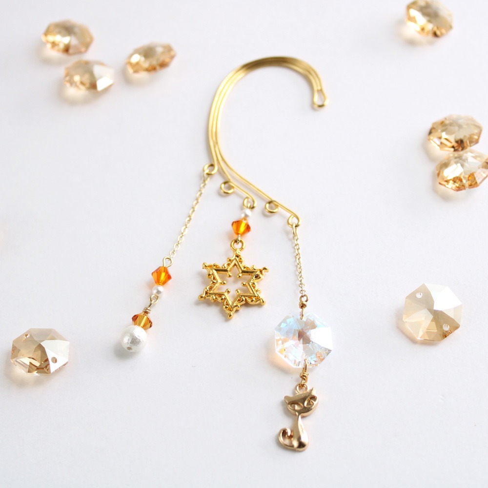 猫と六芒星のイヤーフック(全5色)☆Swarovski crystal 使用