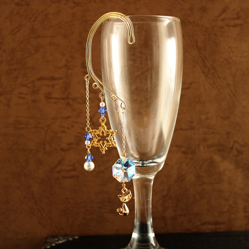 猫と六芒星のイヤーフック(全5色)☆Swarovski crystal 使用