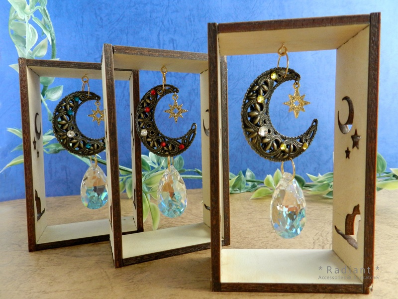 猫と三日月の雫 ver.1~虹舞~置き型サンキャ★Swarovski crystal 使用