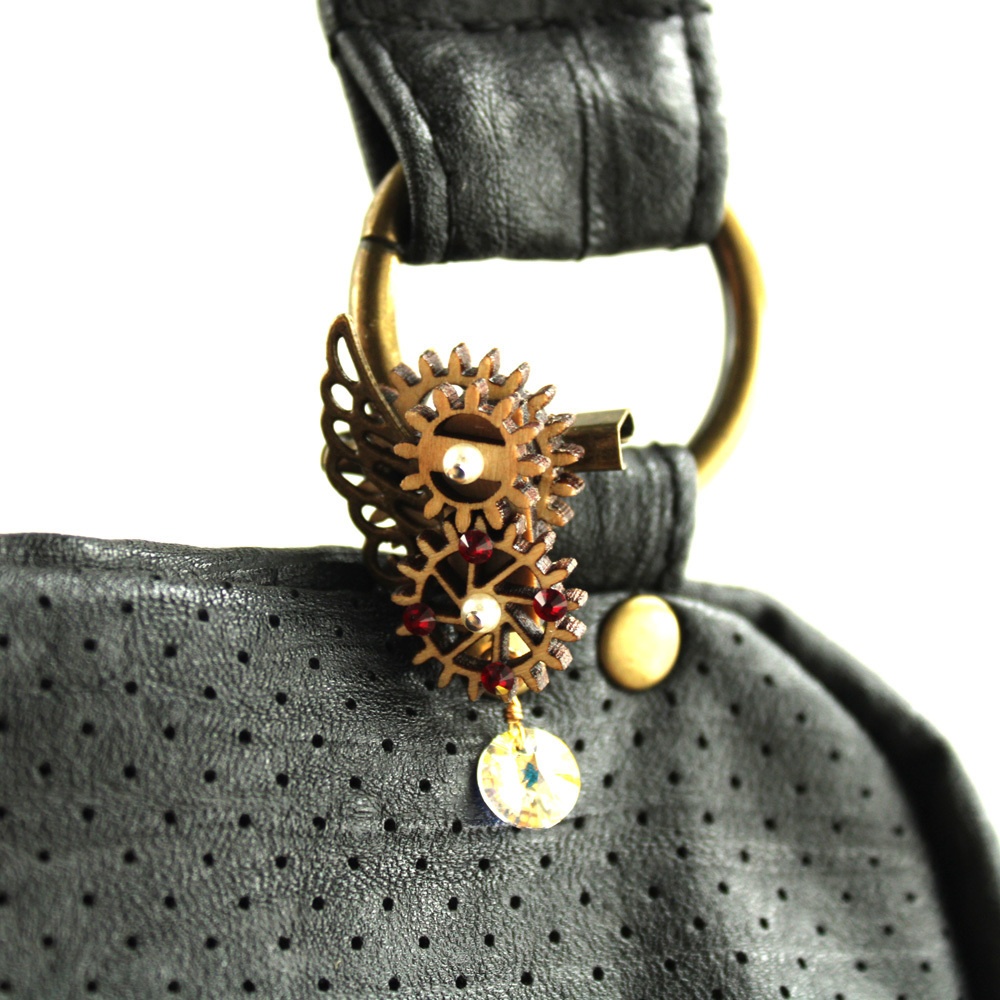 廻る歯車~眩耀の紋章ミニブローチ(全3色)Swarovski crystal使用 | スチームパンク Radiant