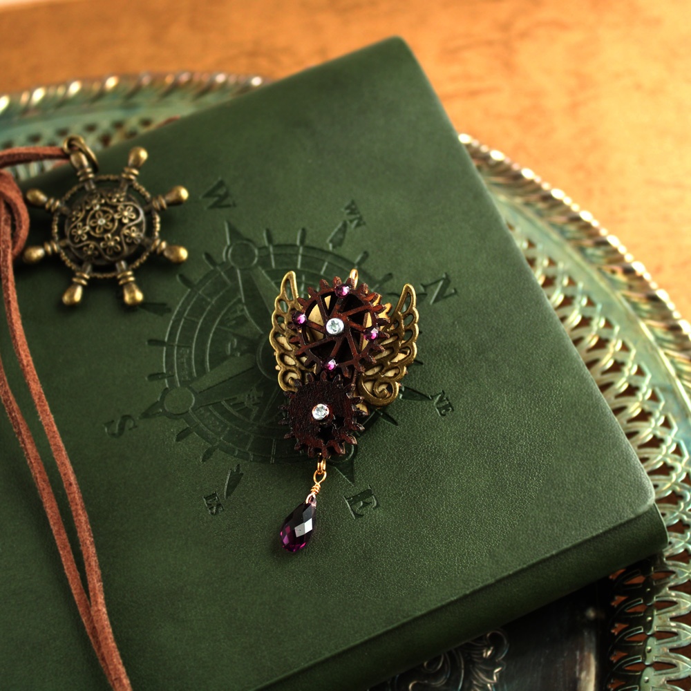 廻る歯車★眩星の紋章ブローチ(全5種)Swarovski crystal使用 Radiantスチームパンク