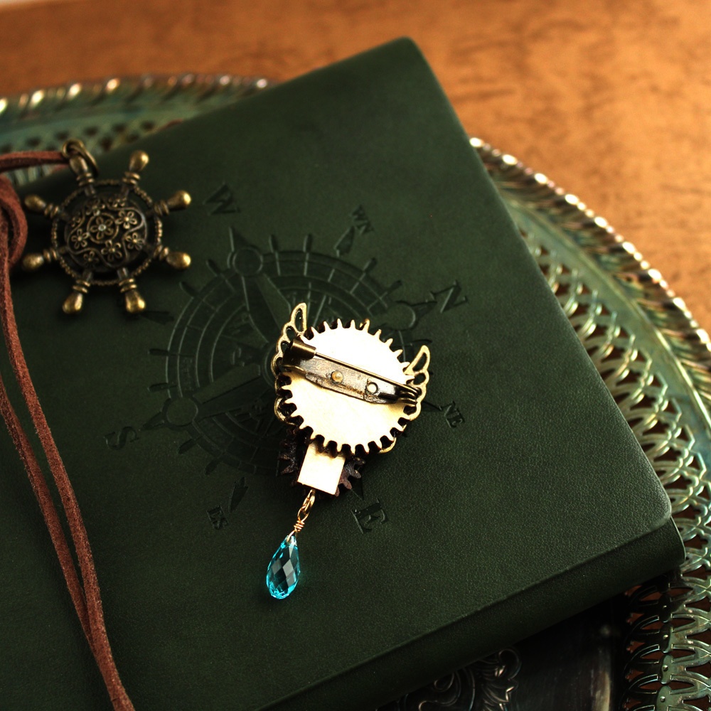 廻る歯車★眩耀の紋章ブローチ(全5種)Swarovski crystal使用 Radiantスチームパンク