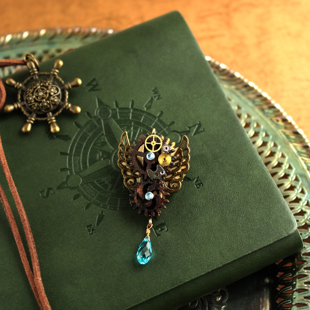 廻る歯車★眩耀の紋章ブローチ(全5種)Swarovski crystal使用 Radiantスチームパンク