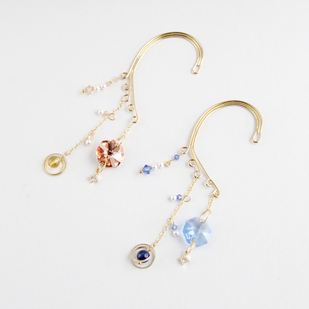遊星のイヤーフック（全2色）☆Swarovski Crystal 使用 