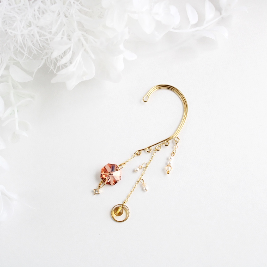 遊星のイヤーフック(全2色)☆Swarovski Crystal 使用