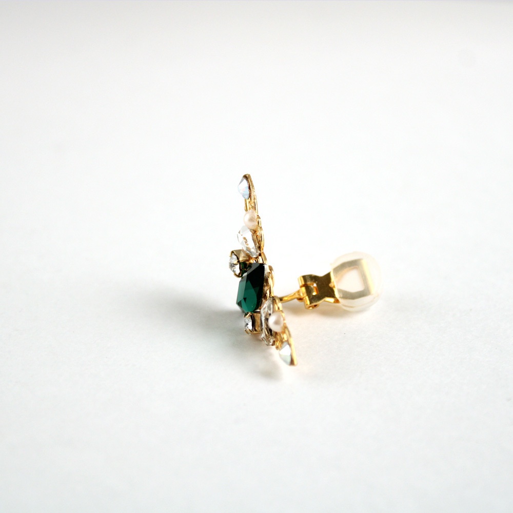 ロンバスのイヤーカフ(全4色)☆Swarovski Crystal使用