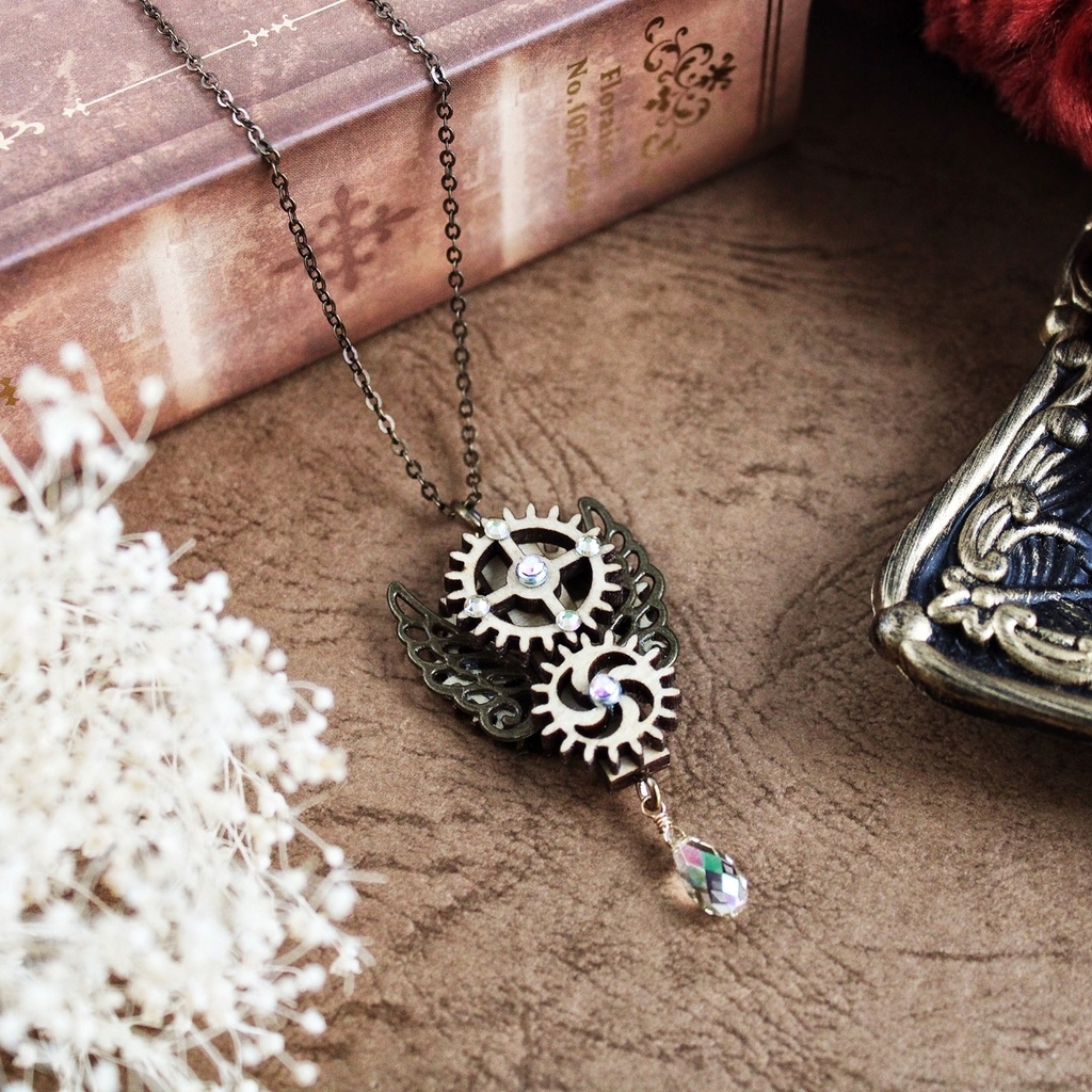 廻る歯車★眩耀の紋章ネックレス(全4色)スワロフスキー・クリスタル使用