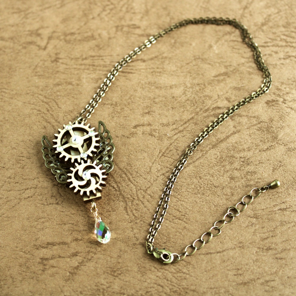 廻る歯車★眩耀の紋章ネックレス(全4色)スワロフスキー・クリスタル使用