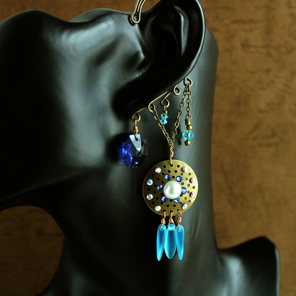 チェコダガービーズのオリエンタルイヤーフック ~全5色~ Swarovski Crystal使用