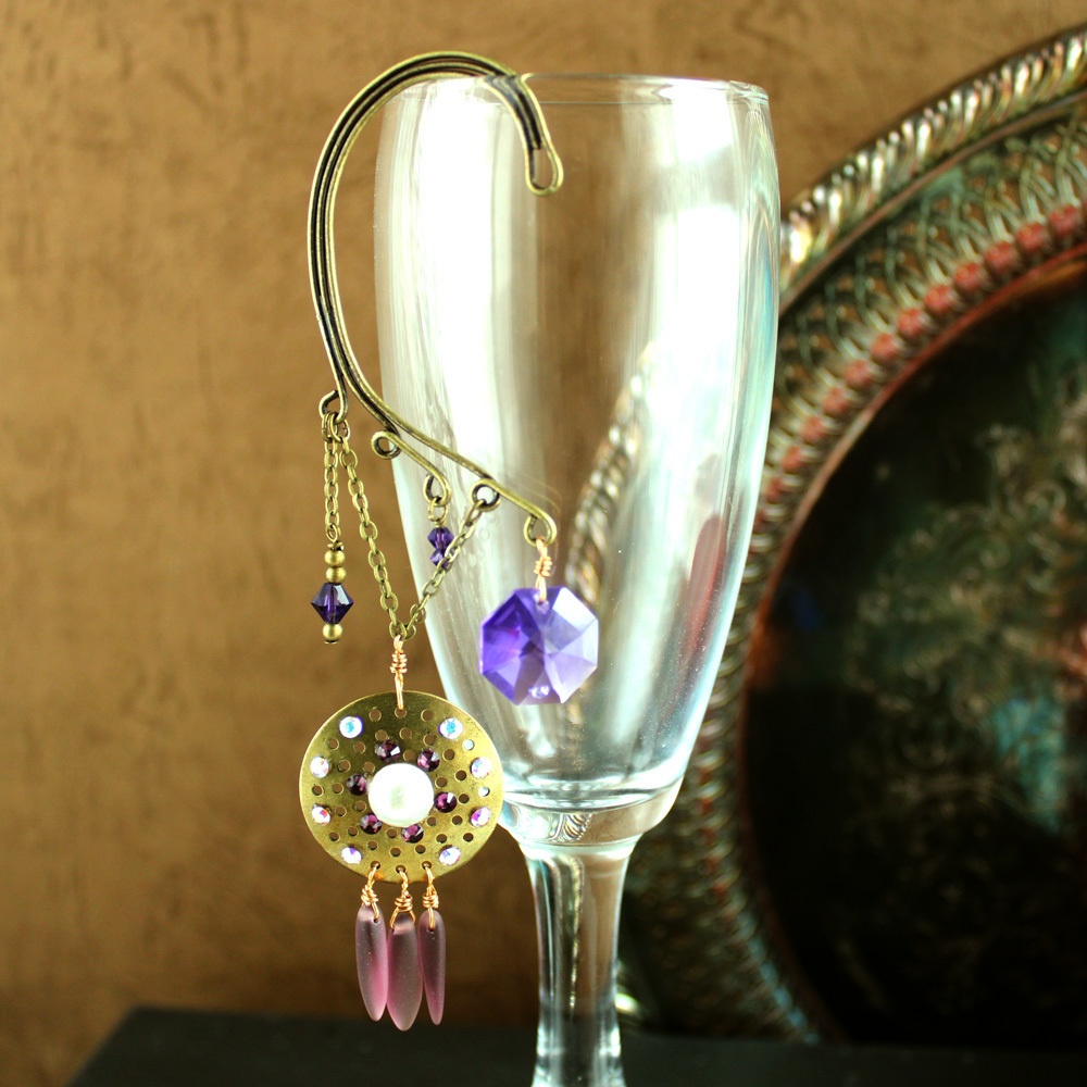 チェコダガービーズのオリエンタルイヤーフック ~全5色~ Swarovski Crystal使用