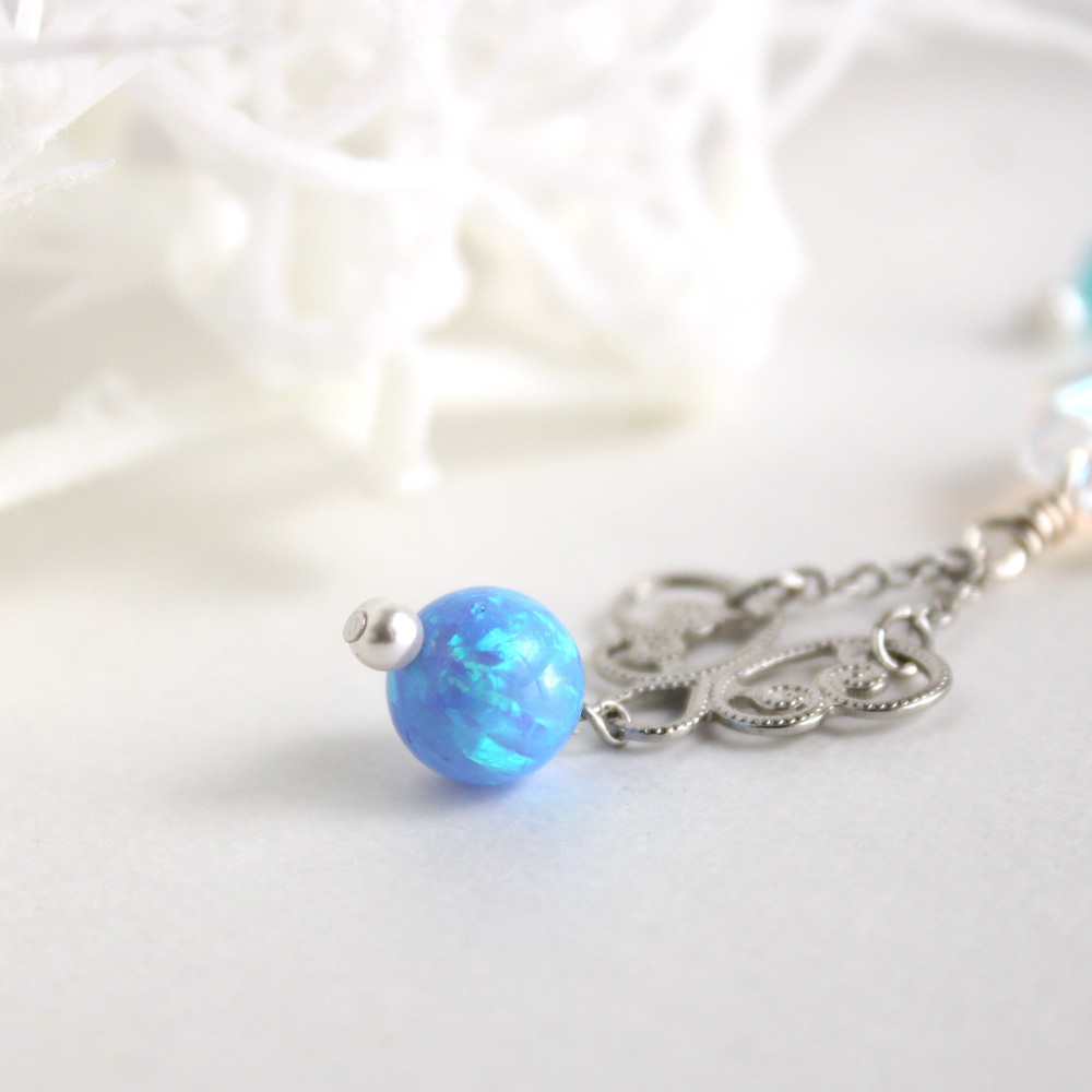 京都オパールとスワロフスキー・クリスタルのシンプルイヤーフック