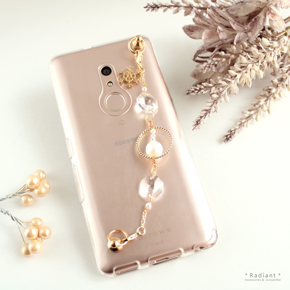 雪の結晶とクリスタルのキーリングハンガー(全5色)☆受注制作☆ Swarovski Crystal使用