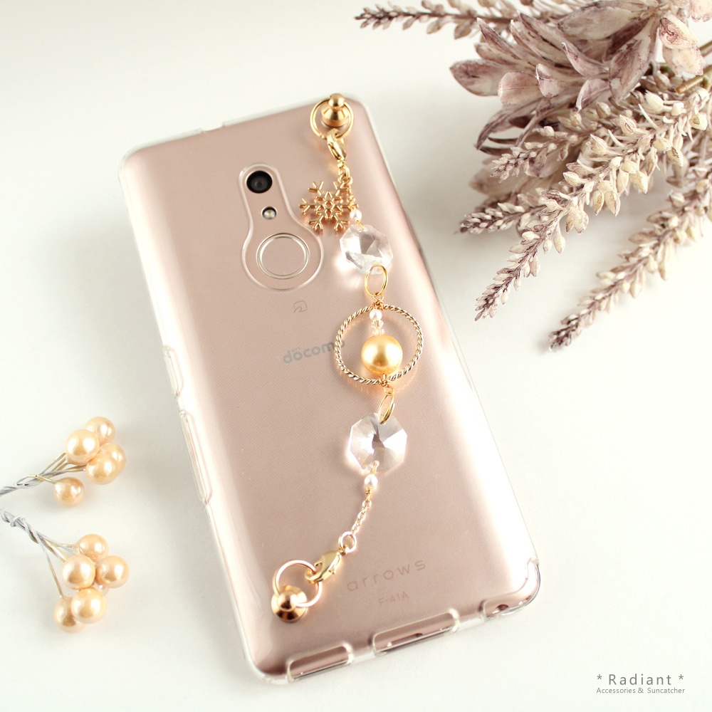 雪の結晶とクリスタルのキーリングハンガー(全5色)☆受注制作☆ Swarovski Crystal使用