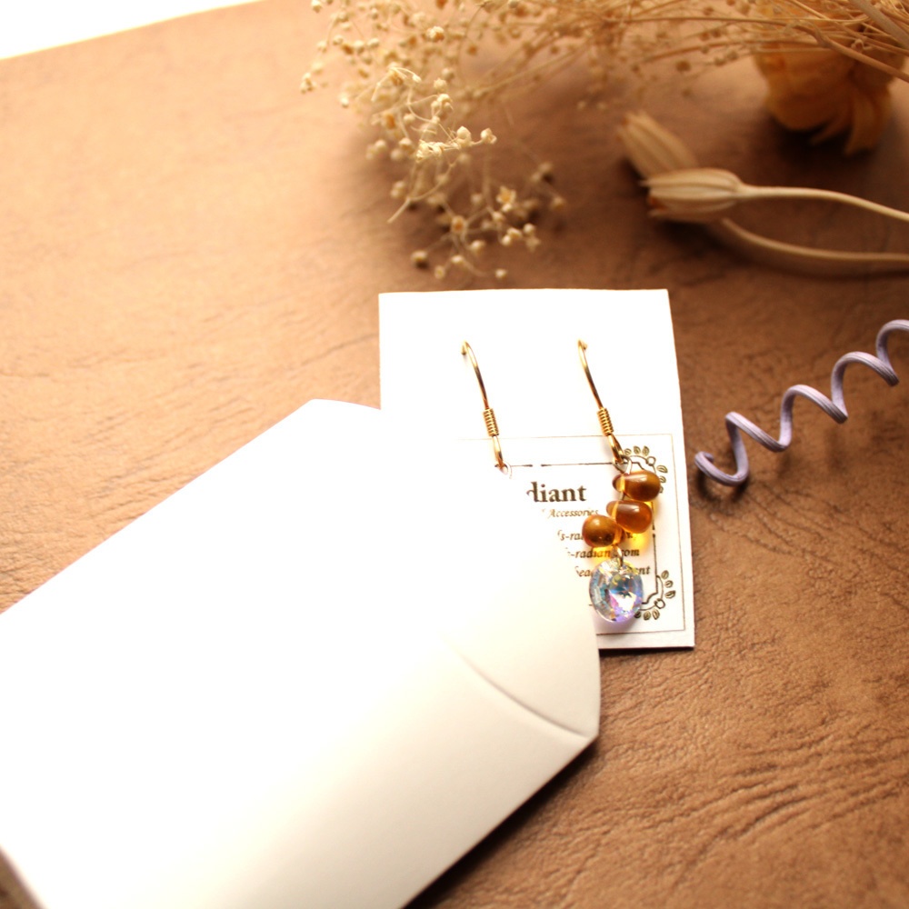 【希少】星の雫ピアス(全7色)☆Swarovski Crystal使用