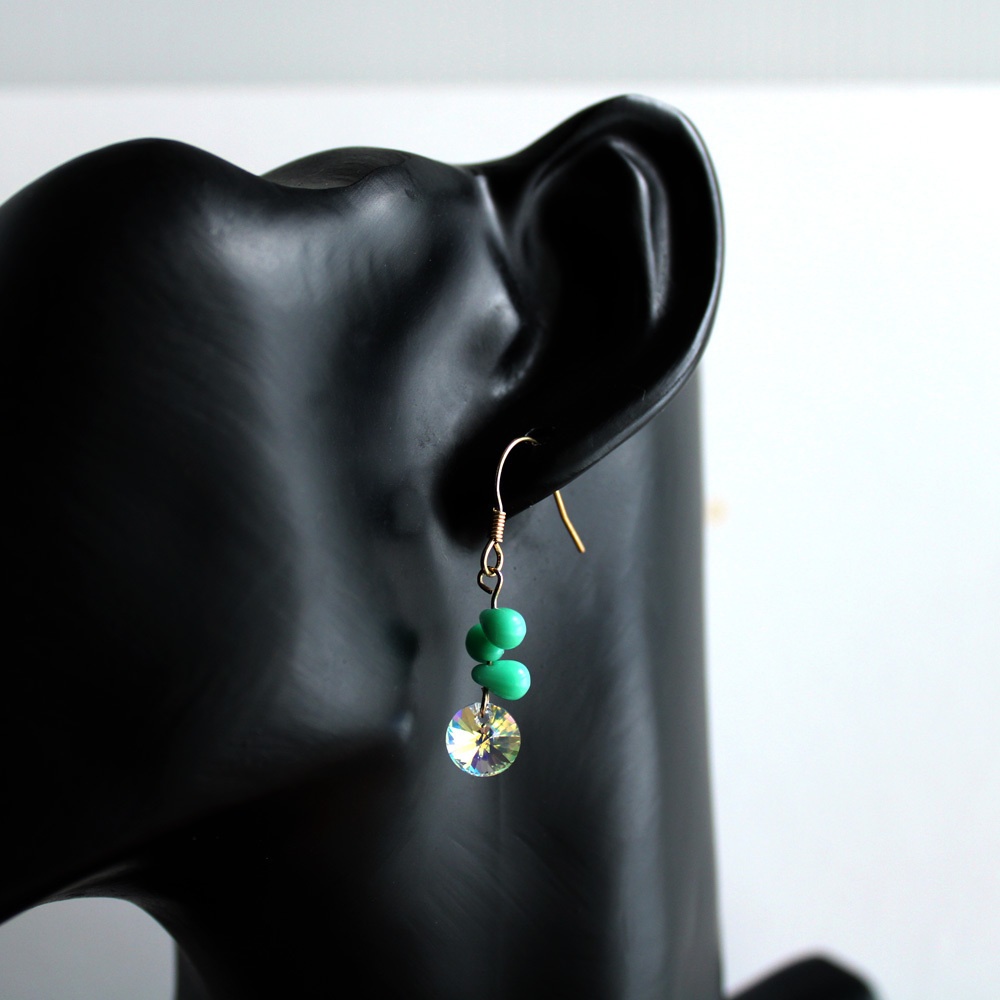 【希少】星の雫ピアス(全7色)☆Swarovski Crystal使用