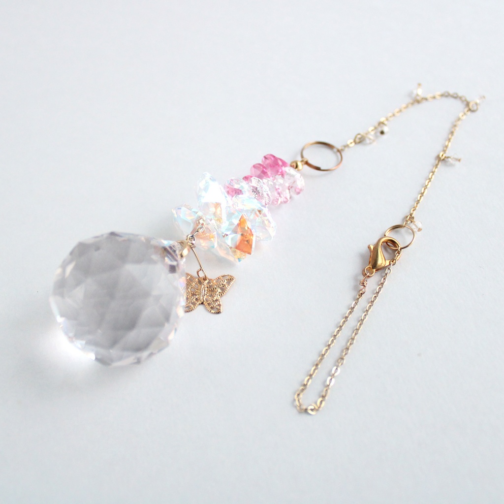 バタフライのサンキャッチャー ⭐︎スワロフスキー・クリスタル使用