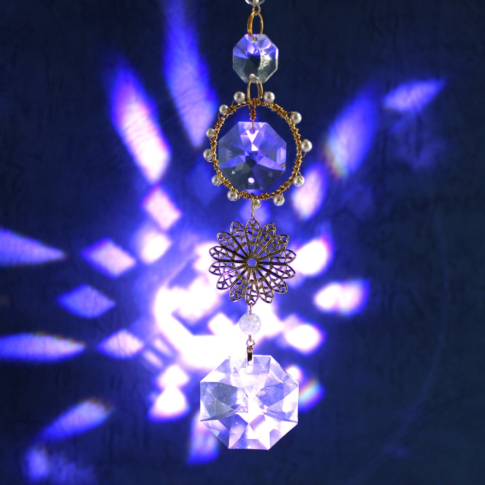 ~ クォーツ ~ 水晶とオクタゴンのサンキャッチャー【数量限定】 ☆ Swarovski Crystal使用