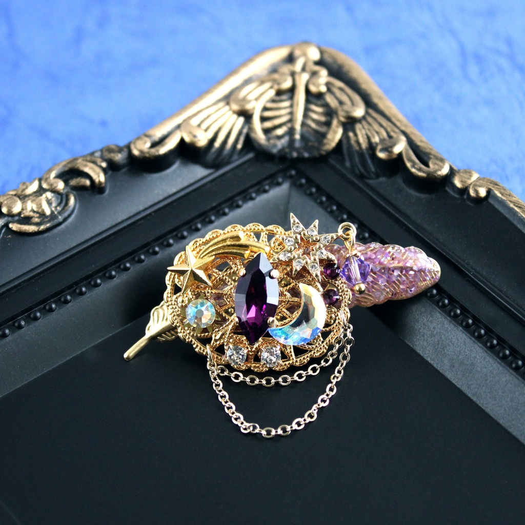 宙羽のブローチ ☆全3色 (Swarovski Crystal使用)