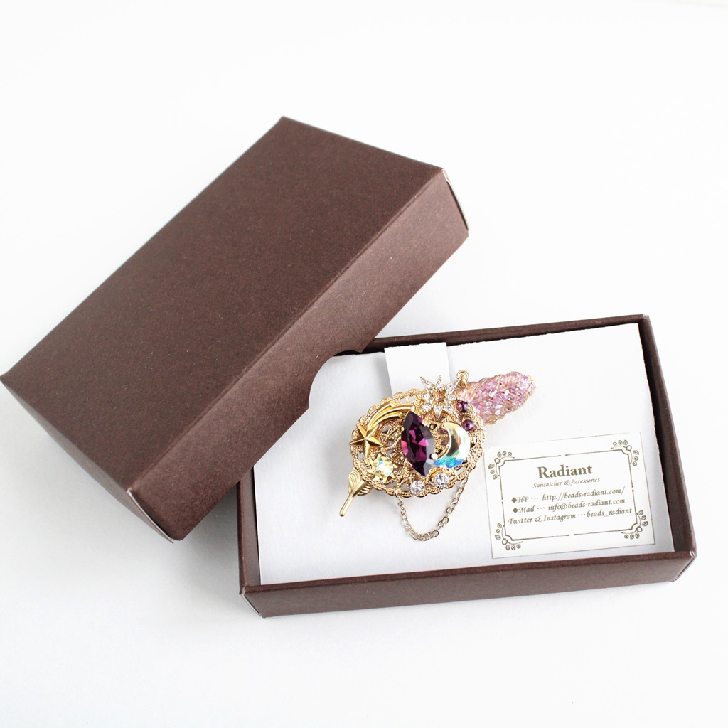 宙羽のブローチ ☆全3色 (Swarovski Crystal使用)