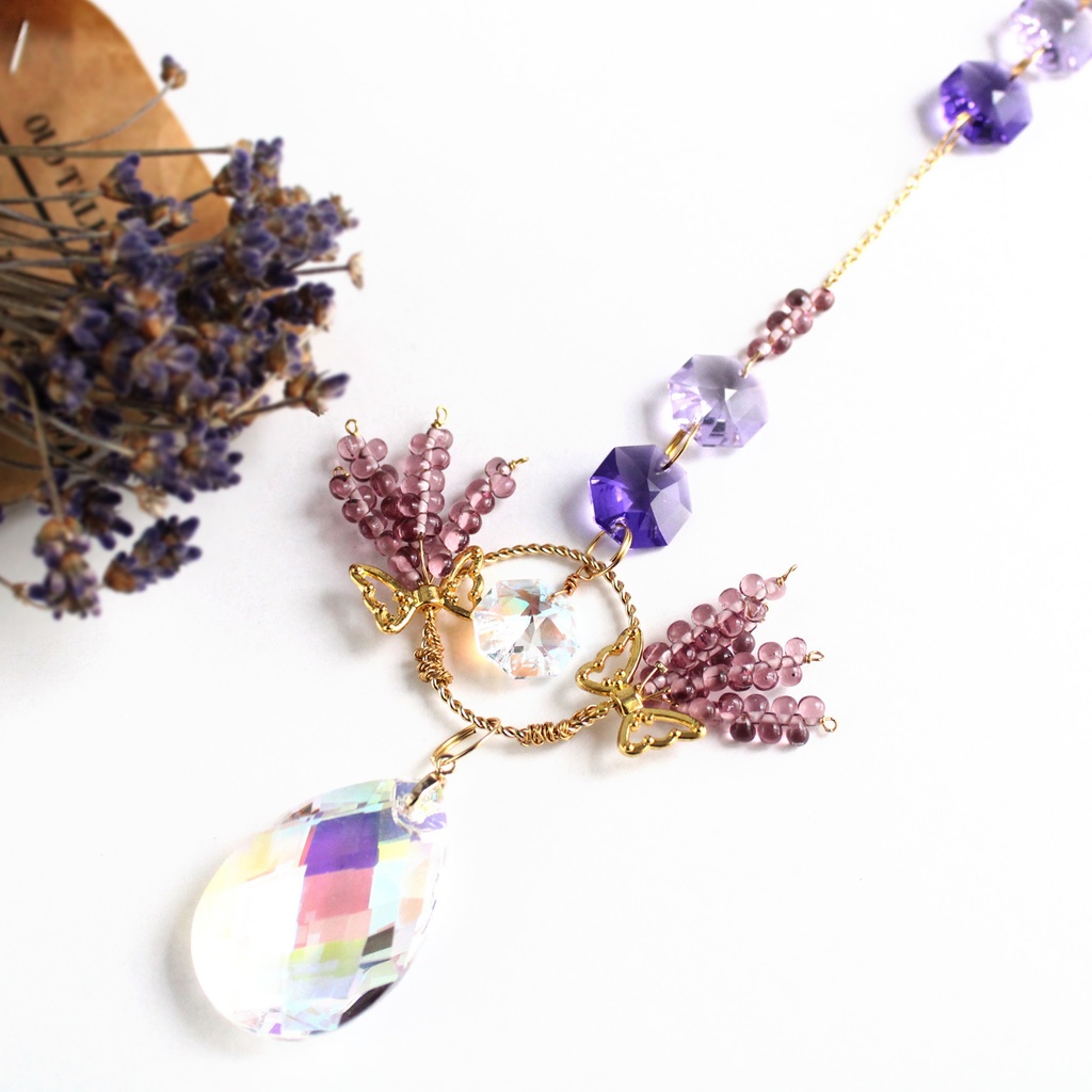 吊り下げ式★ラベンダーのサンキャッチャー ☆ 高級クリスタル使用