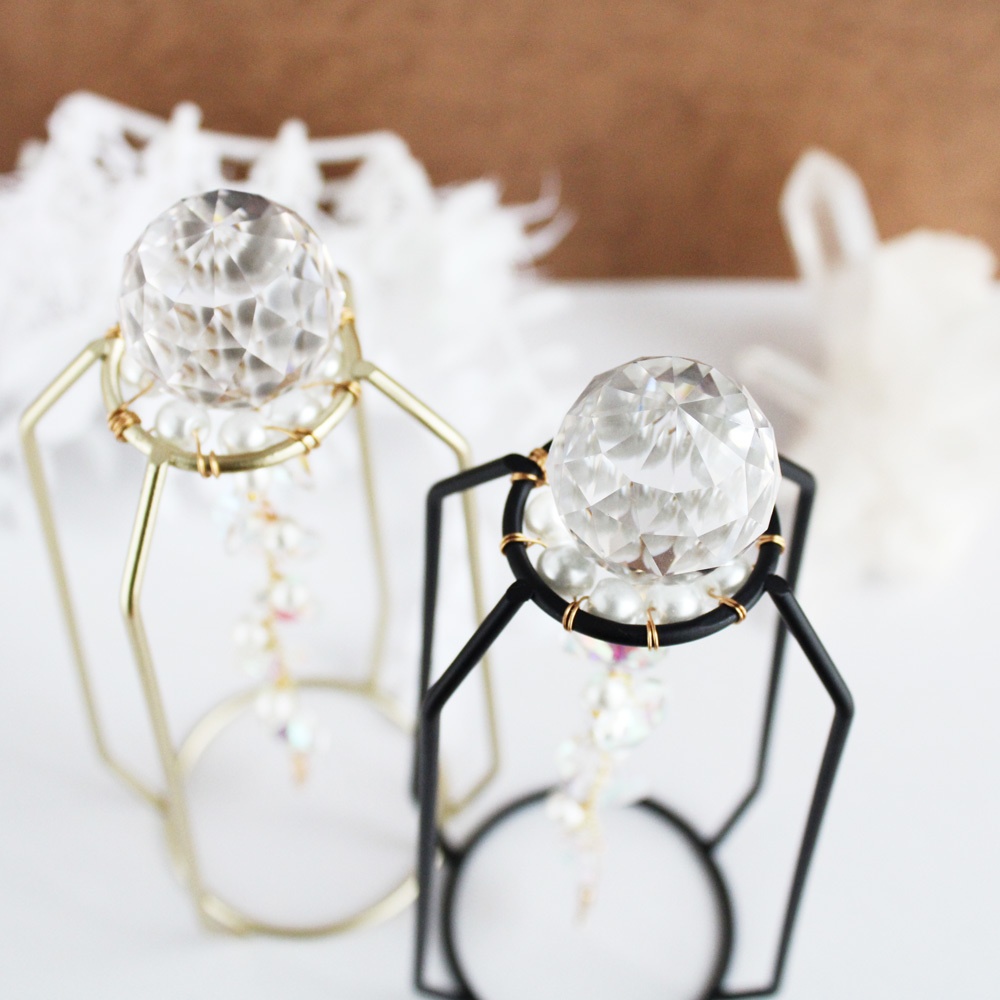 ギフトにも♪スタンド付☆置き型 綿雪のサンキャッチャー☆(2種・星と雫)【高級クリスタル使用】 】