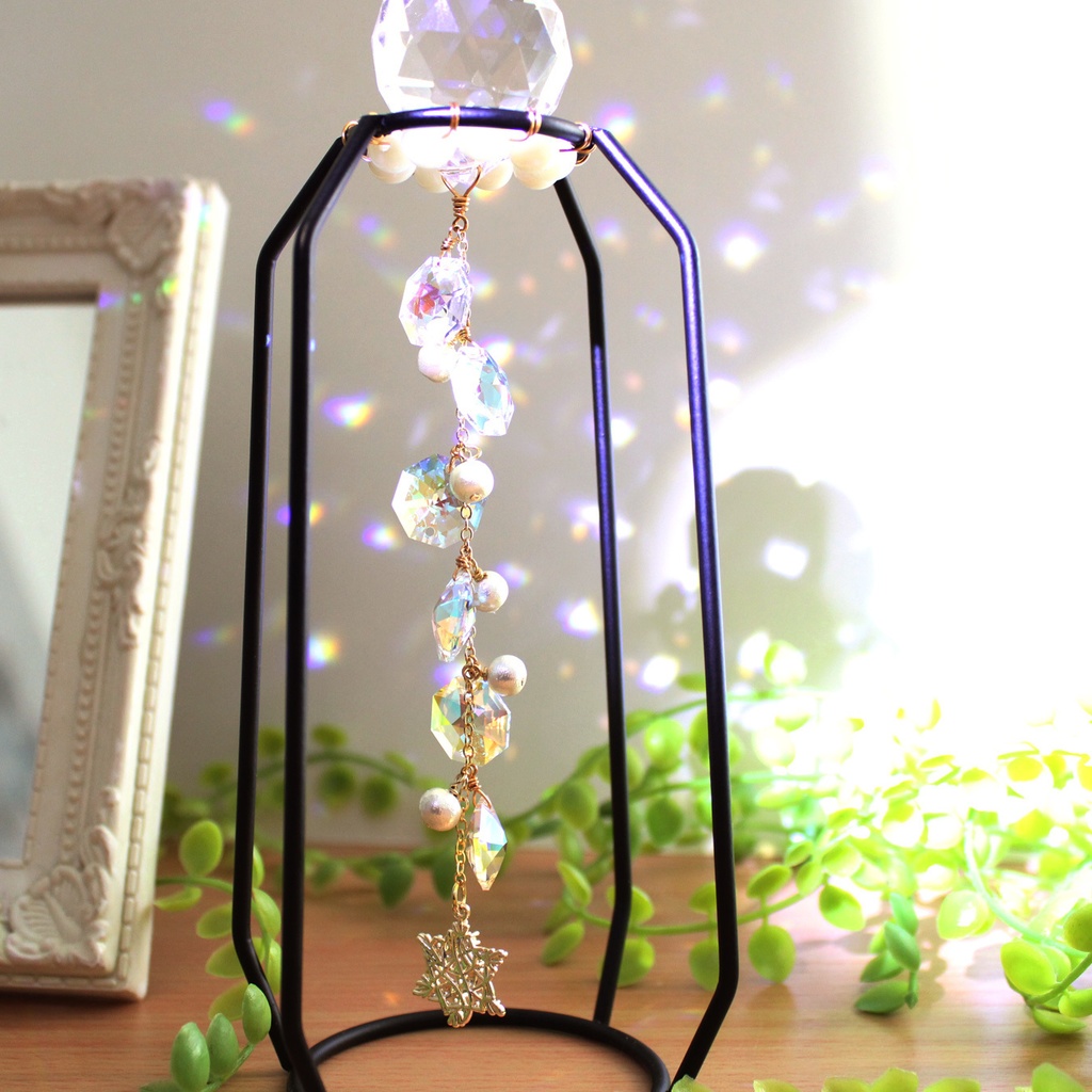 ギフトにも♪スタンド付☆置き型 綿雪のサンキャッチャー☆(2種・星と雫)【高級クリスタル使用】 】