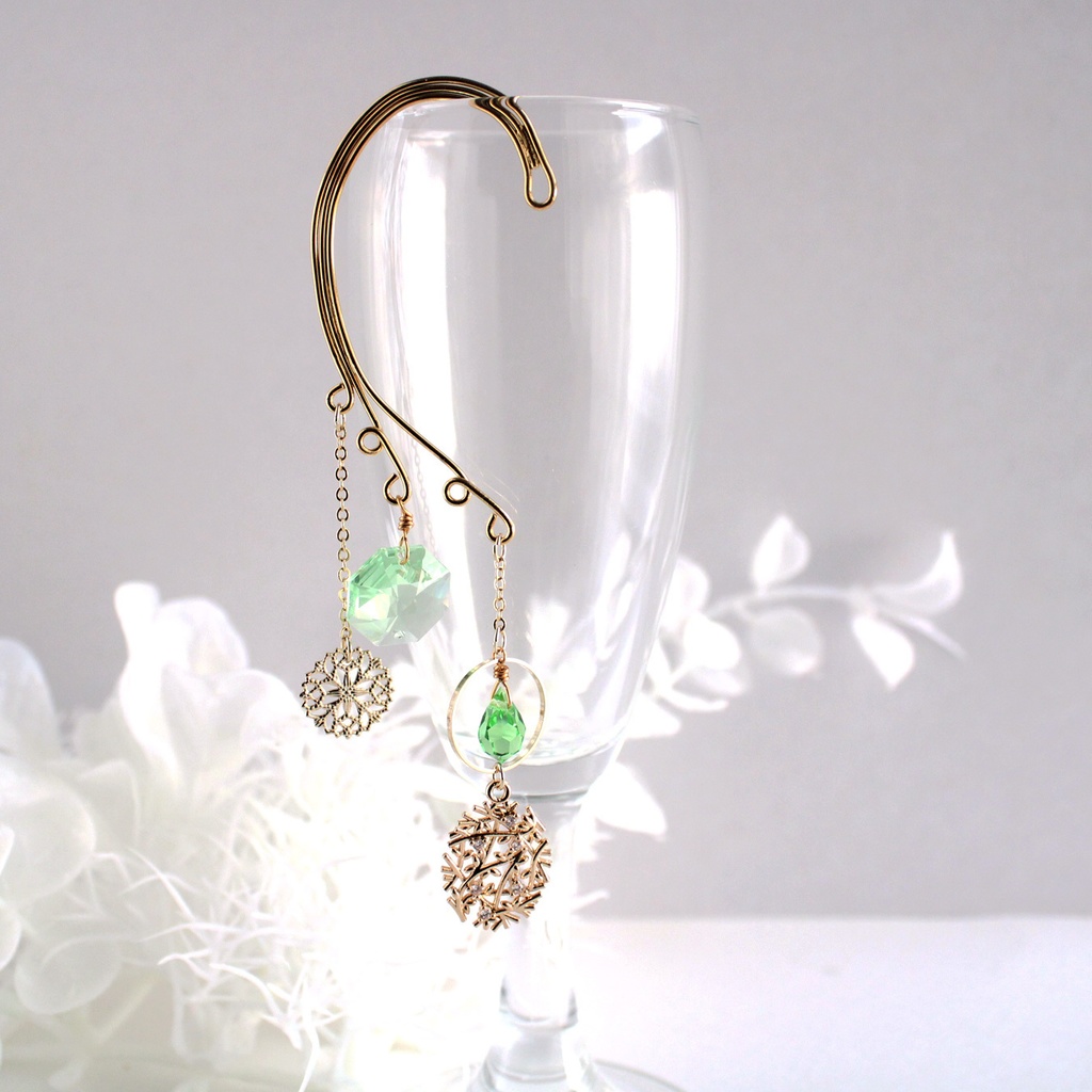 雪の雫イヤーフック ☆全5色(高品質クリスタル使用)