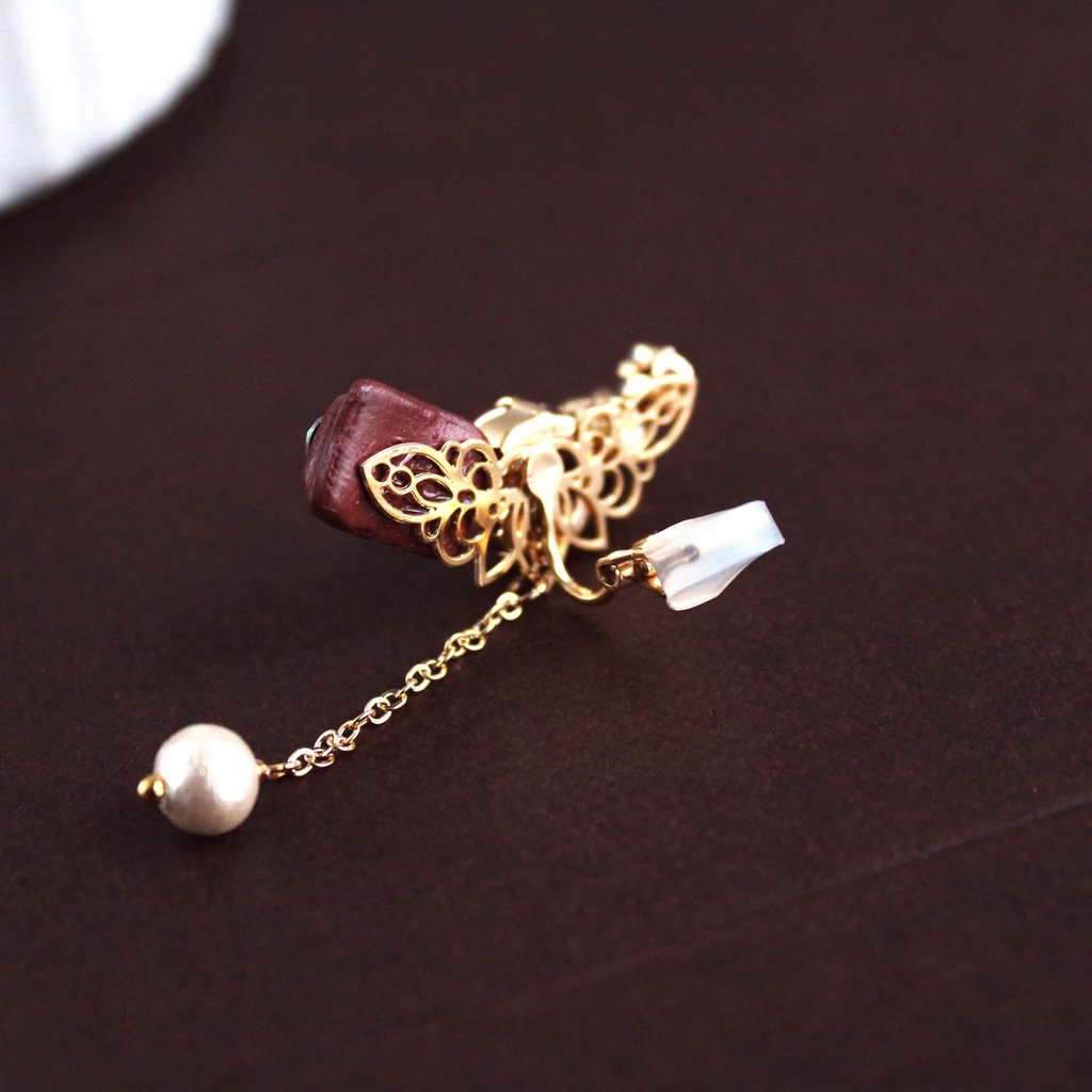 ショコラなイヤーカフ☆高品質クリスタル使用