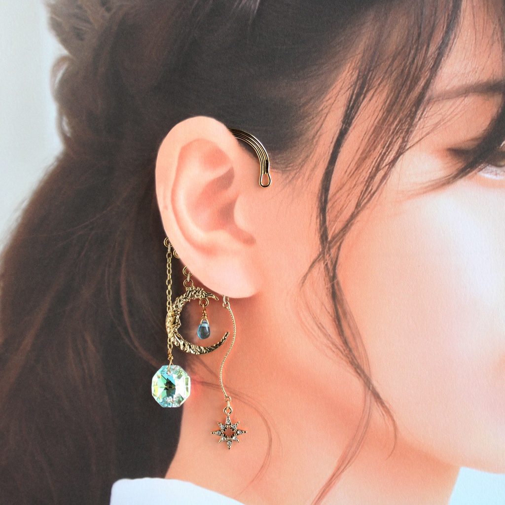 シンプルで痛くない♪星月夜のイヤーフック ☆ゴールド or シルバー(高級クリスタル使用)