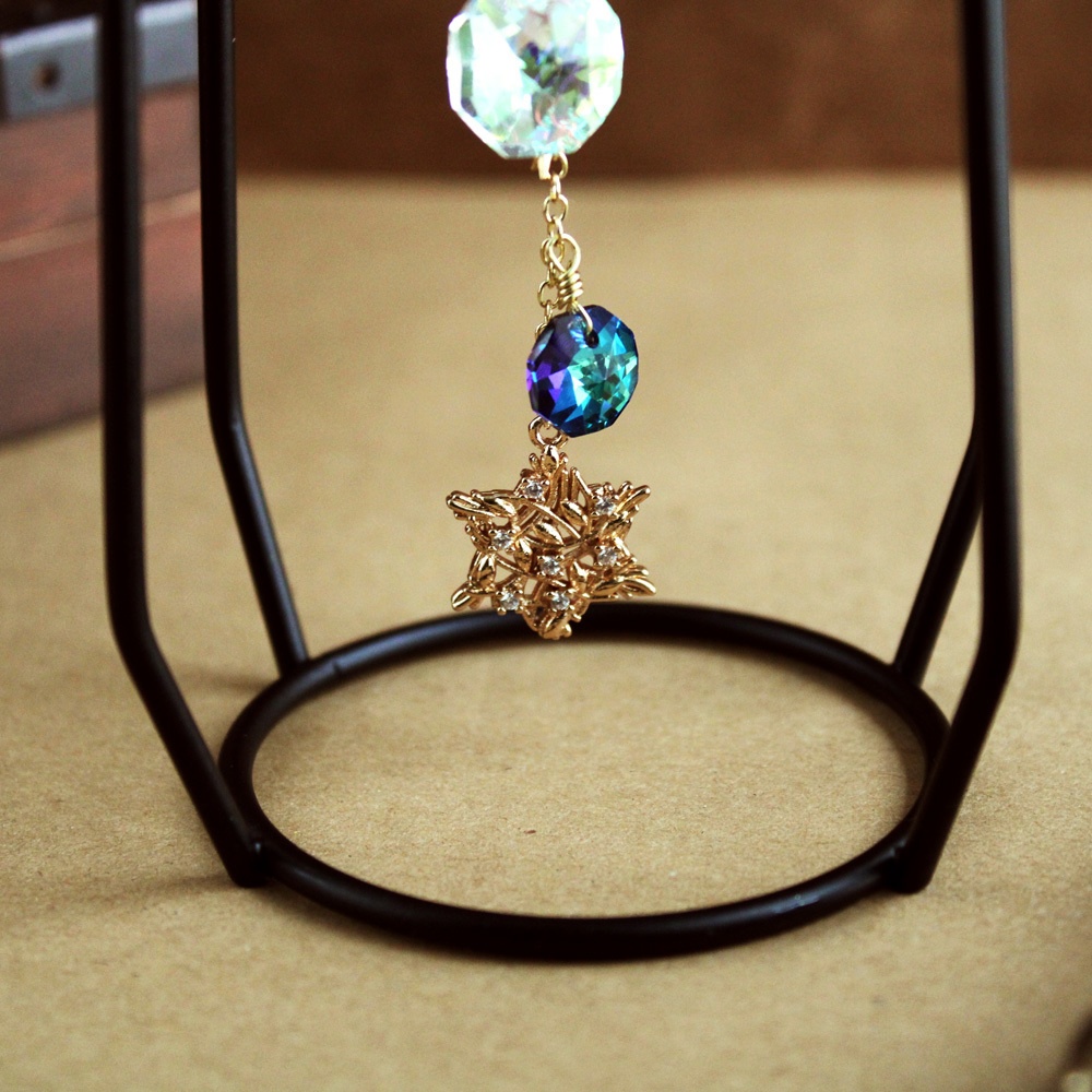 スタンド付置き型サンキャッチャー蒼紫の魔法石(金・黒)【高級クリスタル使用】