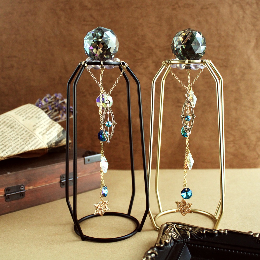 スタンド付置き型サンキャッチャー蒼紫の魔法石(金・黒)【高級クリスタル使用】