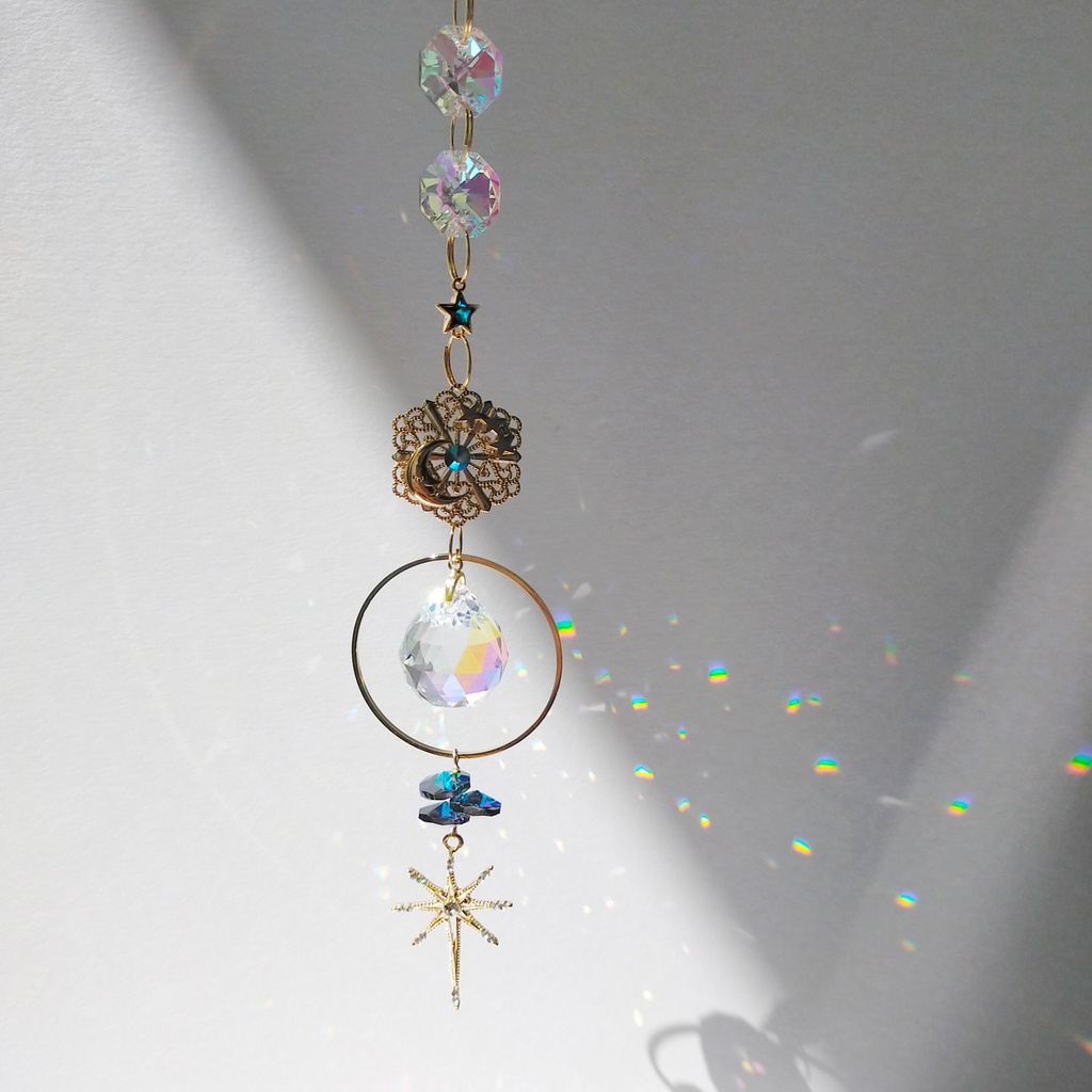 サンキャッチャー♡ハンドメイド「アイスブルー♡スワロ入り