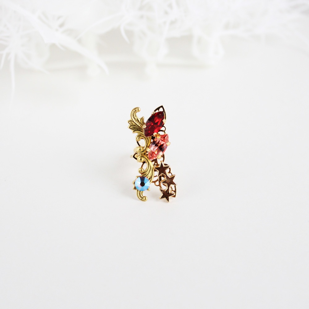 痛くないイヤカフ~双晶のイヤーカフ(全6色)☆高級クリスタル使用