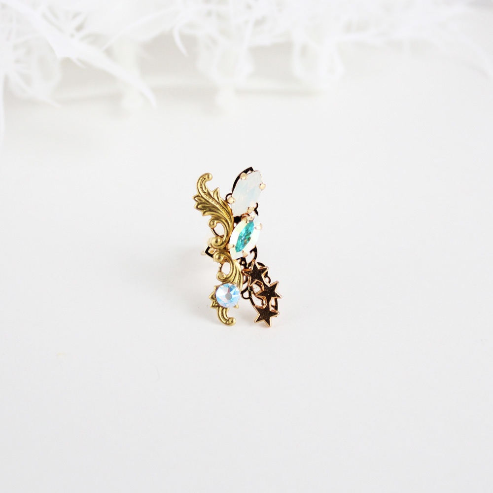 痛くないイヤカフ~双晶のイヤーカフ(全6色)☆高級クリスタル使用