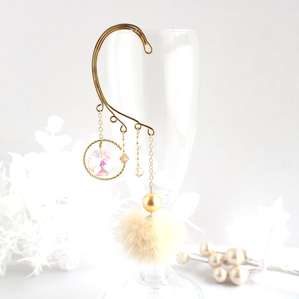 痛くない、落ちない♪ ミンクファーとオーロラクリスタルのイヤーフック ☆全4色