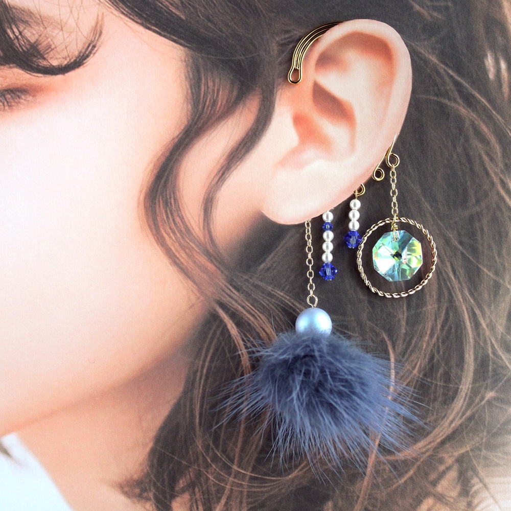 痛くない、落ちない♪ ミンクファーとオーロラクリスタルのイヤーフック ☆全4色