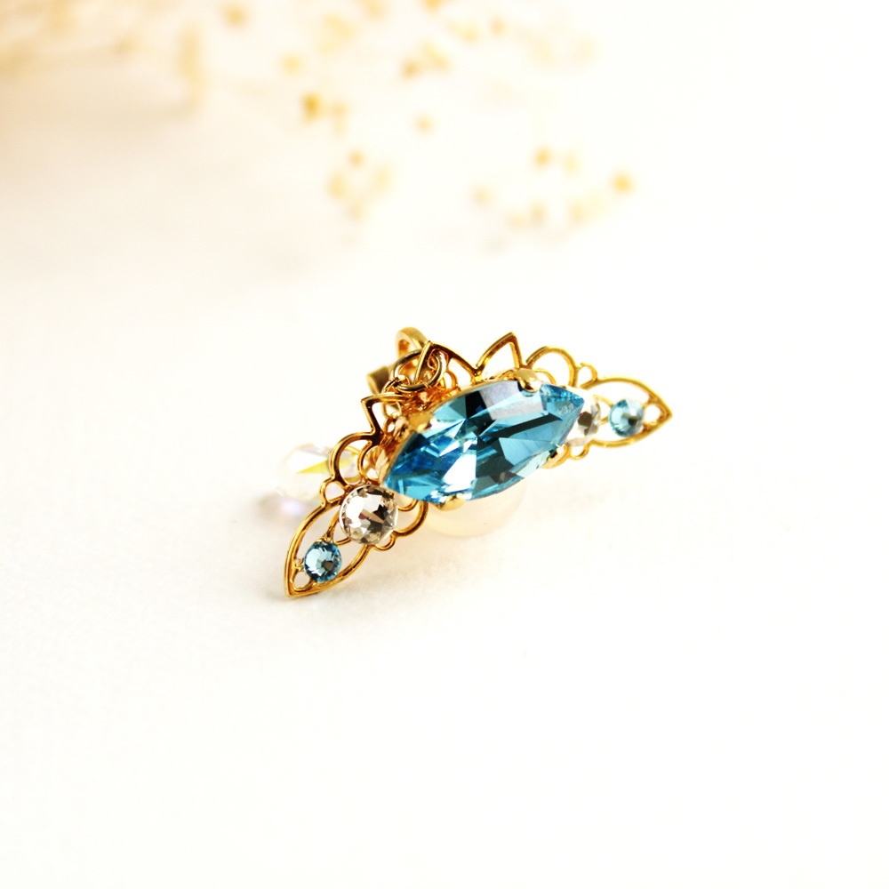 痛くない♪リーフのイヤーカフ(全7色)高品質クリスタル使用