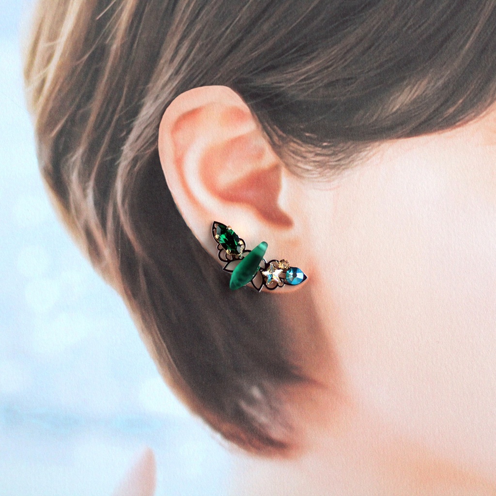 星夜のイヤーカフ (シルバーカラー全7色)ニッケルフリー☆高品質クリスタル使用