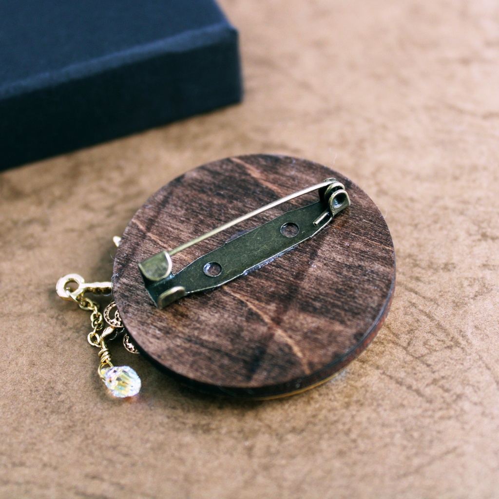 数量限定★星月夜のブローチ【高級クリスタル使用】