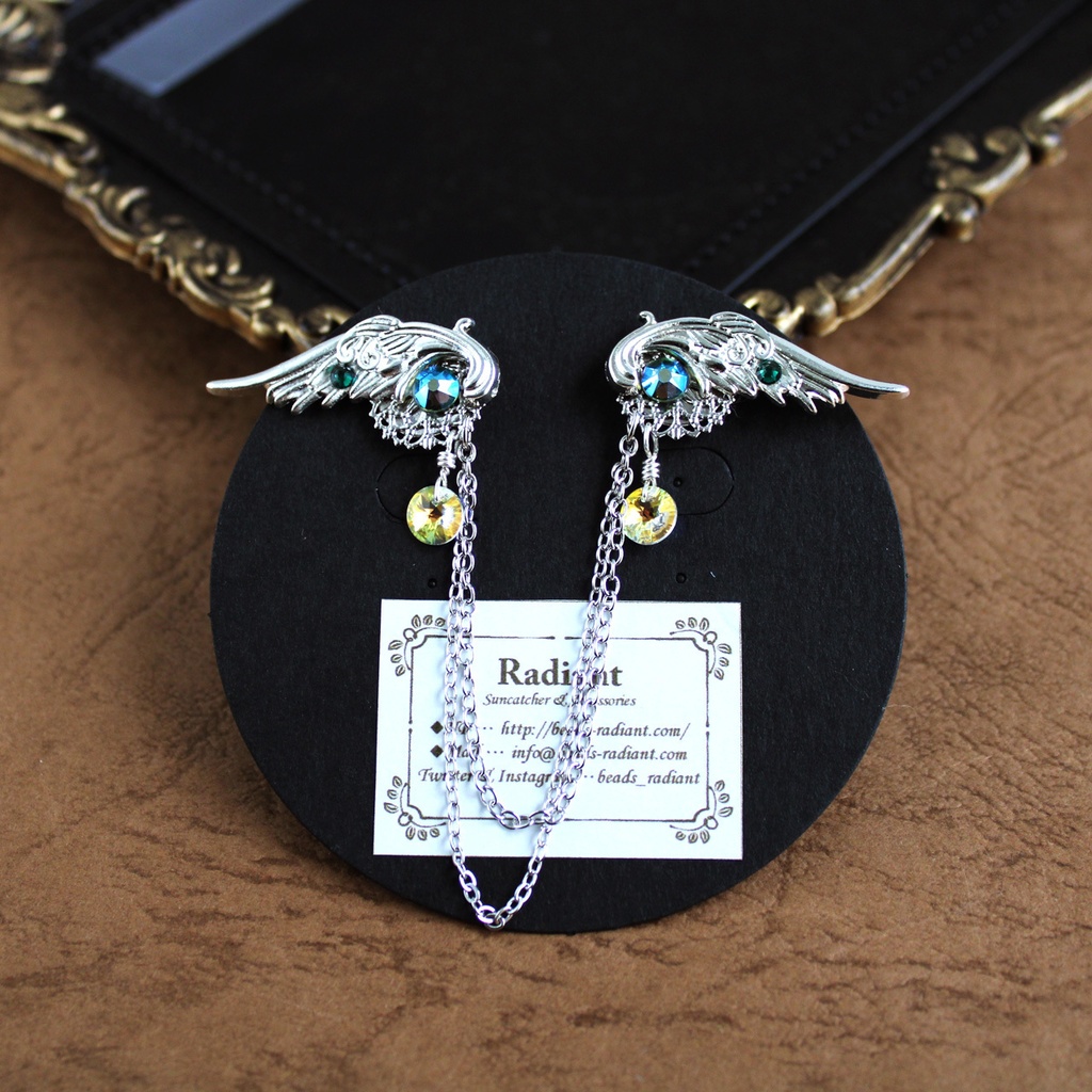 襟、帽子、鞄、ネクタイに♪軽量★星屑の両翼ピンブローチ(全5色)【高級クリスタル使用】